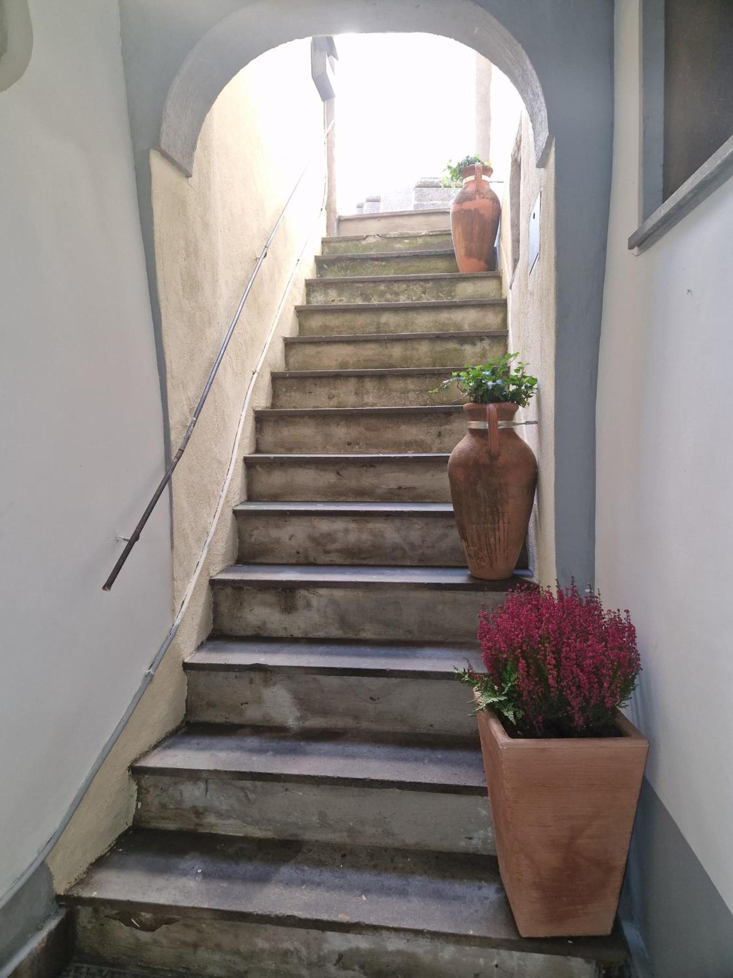 Piazza Duomo Casa Vacanze Sutri Bagian luar foto